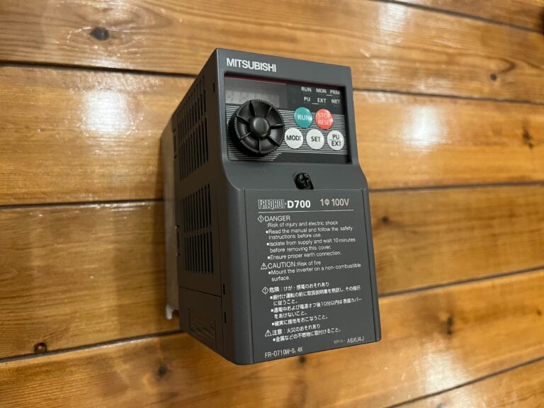 古いインバータ、壊れる前に交換を。三菱 FR-A700 → FR-A800 リプレイスの手順と費用を解説
